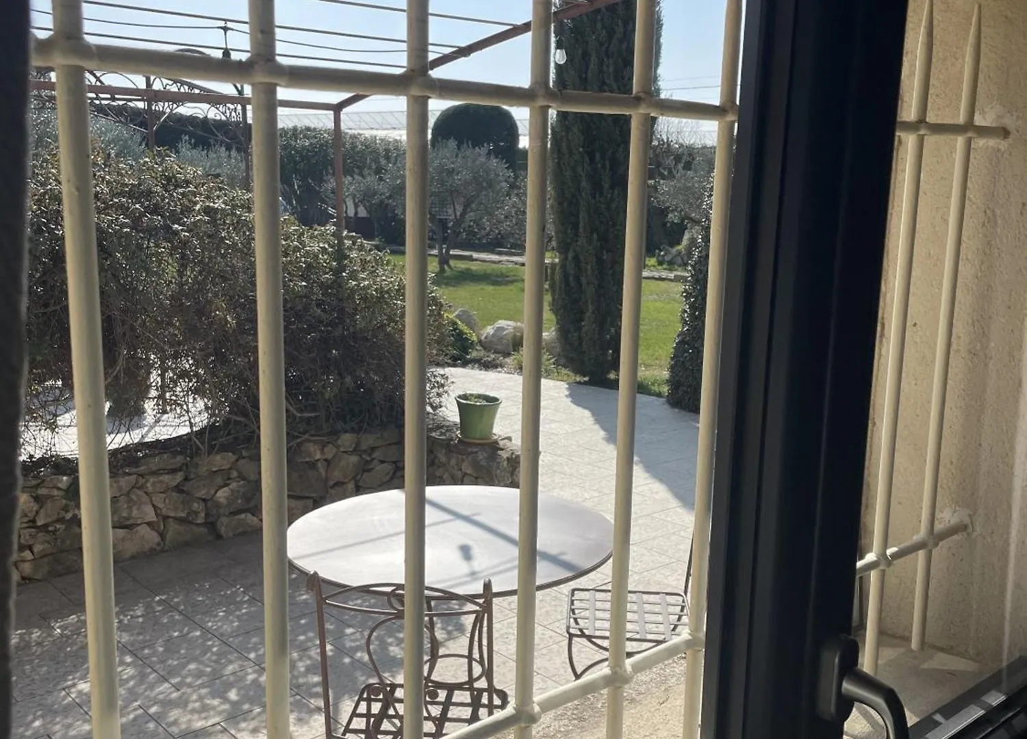Bed & Breakfast Le Mas Des Chutes Graveson